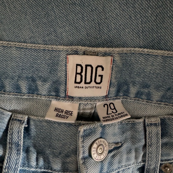 Urban Outfitters BDG High-Rise Baggy Jeans - Picture 4 of 5